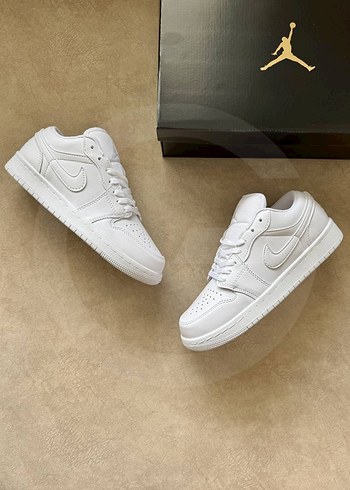 Nike NİKE AİR JORDAN 1 LOW SE WHİTE