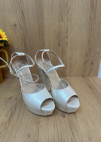 Beyaz Platform Topuklu Kadın Abiye Ayakkabı - Görsel 5