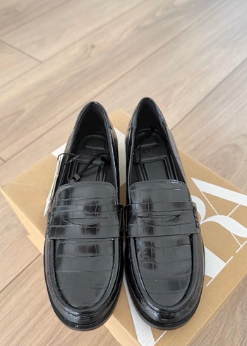 Klasik Siyah Yılan Desenli Kadın Loafer zara - Görsel 2