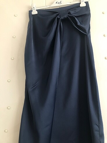 Saten Fiyonklu Etek - Görsel 5