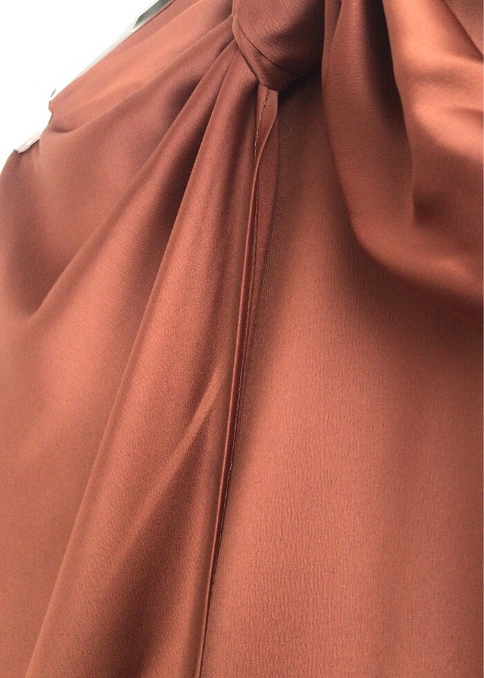 Saten Fiyonklu Etek - Görsel 2