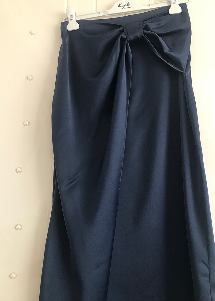 Saten Fiyonklu Etek - Görsel 5