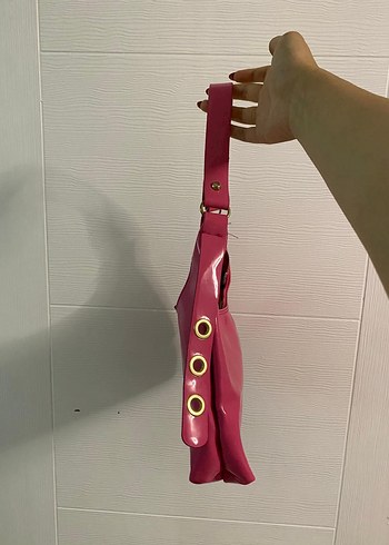 Beden Parlak Pembe Deri Kadın Çanta