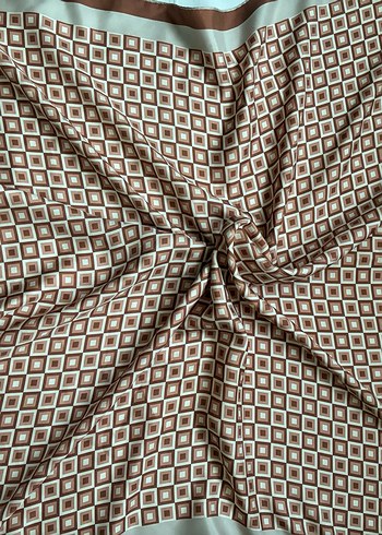 Pastel tonlarda eşarp - Görsel 6