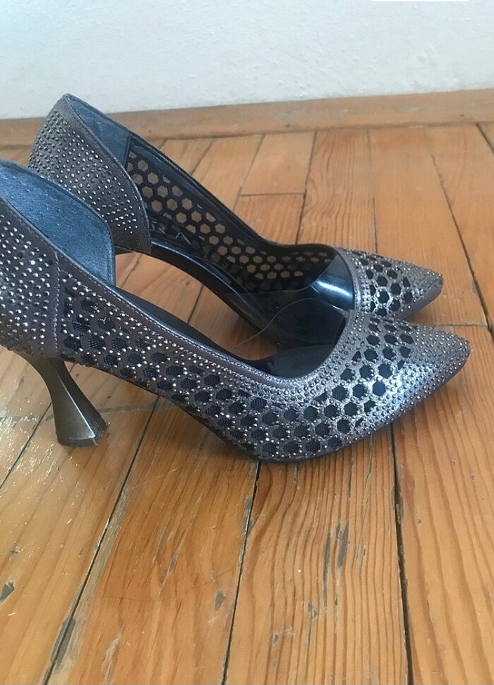 Gri Yılan Desenli Payetli Topuklu Kadın ayakkabı ve çanta - Görsel 5