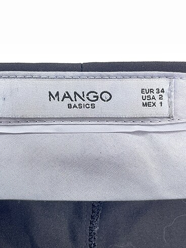 34 Beden siyah Renk Mango Kumaş Pantolon %70 İndirimli.