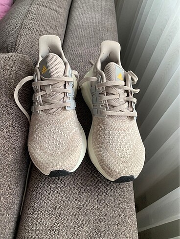 Adidas Orijinal Adidas spor ayakkabı
