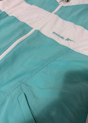 Turkuaz Yüksek Yakalı Reebok Mont - Görsel 2