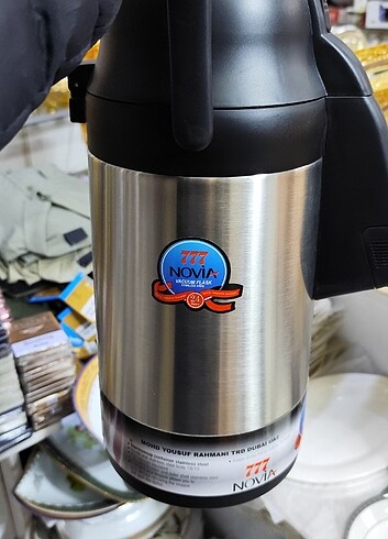 Diğer 4 litre pompalı çelik termos 