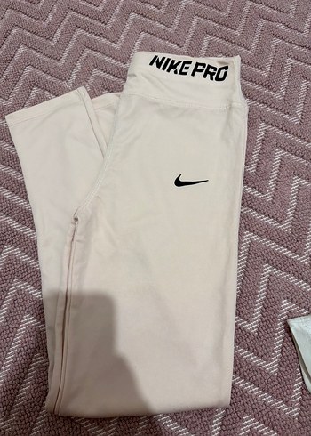 Nike Pro Beyaz Spor Tayt