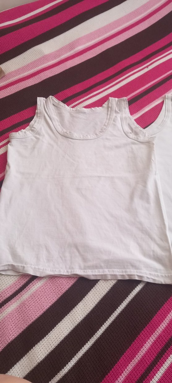 Beyaz Çocuk Atlet - Görsel 2