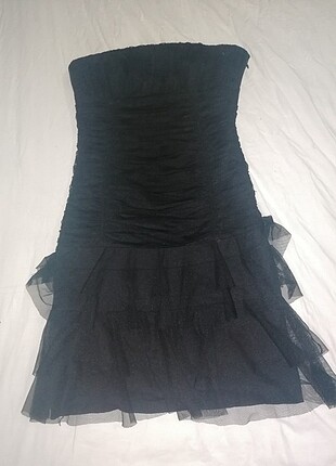 Siyah tül detaylı simli straplez abiye kısa elbise gece elbisesi