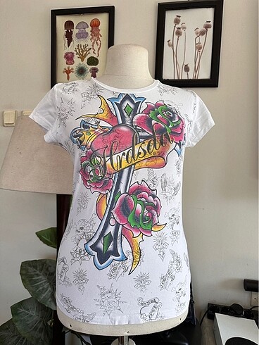 Von Dutch Hard Soda Y2k Çiçek Desenli Vintage Kadın Tişört