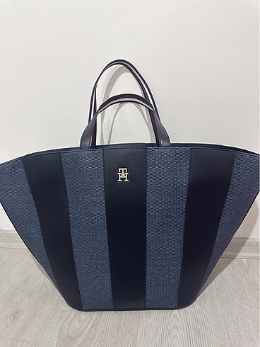 Tommy Hilfiger Tommy hilfiger