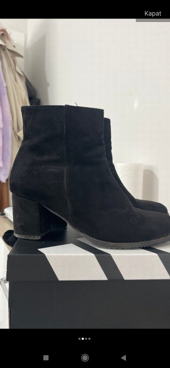 Siyah Süet Tokalı Topuklu Kadın Bot - Görsel 2