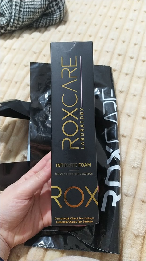 Roxcare Intimate Köpük Tüm Cilt Tipleri İçin - Görsel 3