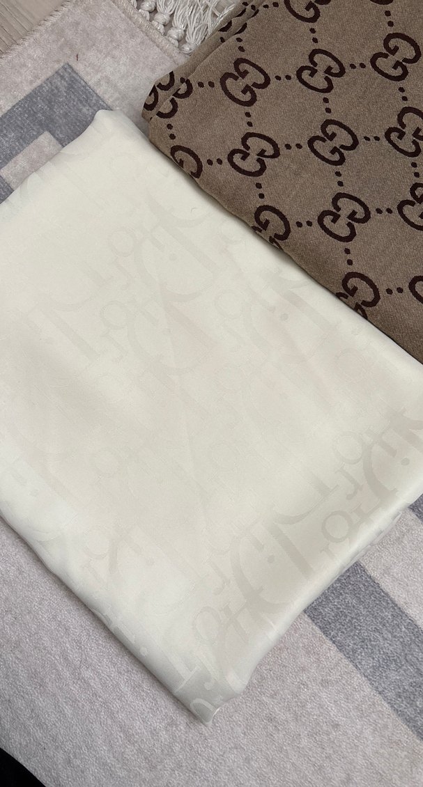 3 tane şal - Görsel 2