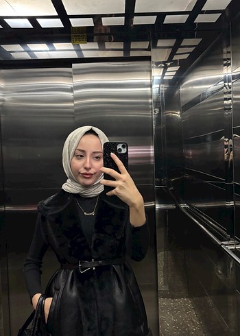 Deri kürklü yelek - Görsel 3