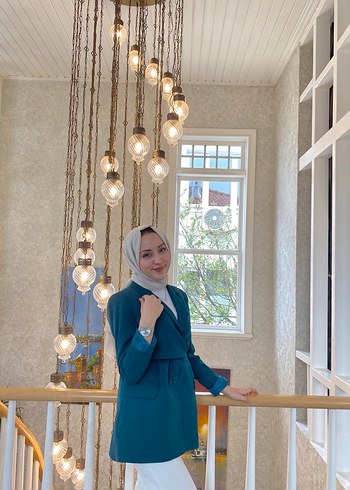 Mavi Etnik Desenli Kadın Ofis Takımı - Görsel 2