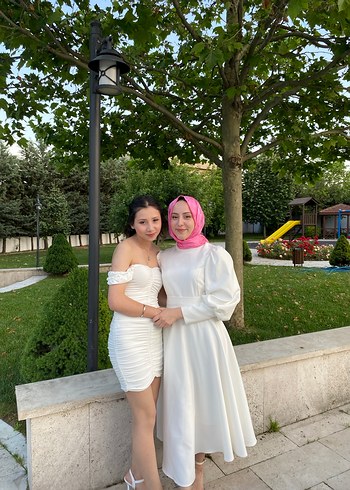 Beyaz elbise - Görsel 3