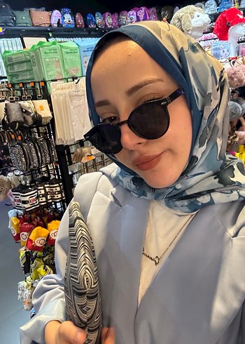 Mavi ve Gri Drapeli Kadın Şal - Görsel 3