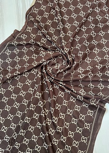 Gucci Bohem Tarz Kahverengi Drapeli Şal