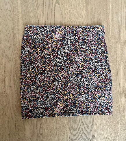 Bershka marka mini etek