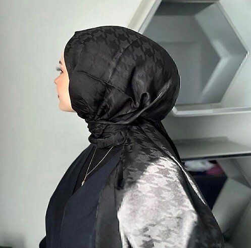 Siyah şal