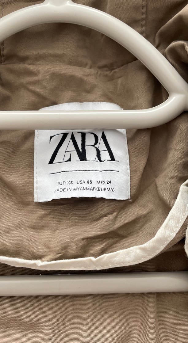 Zara Marka Bej Kadın Kapüşonlu Midi Trençkot - Görsel 2