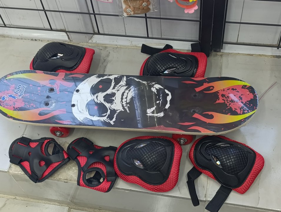 Kırmızı Yılan Desenli Motosiklet Diz Koruyucu - Görsel 4