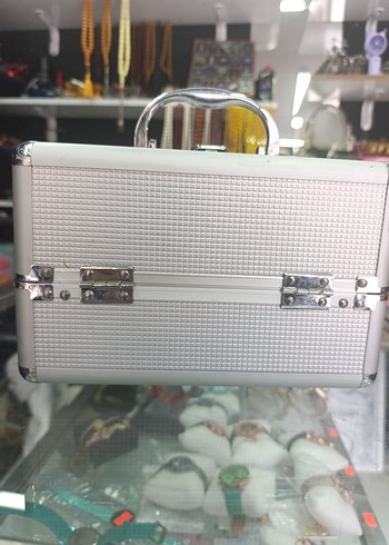 Beyaz Fermuarlı Plastik Makyaj Çantası - Görsel 8