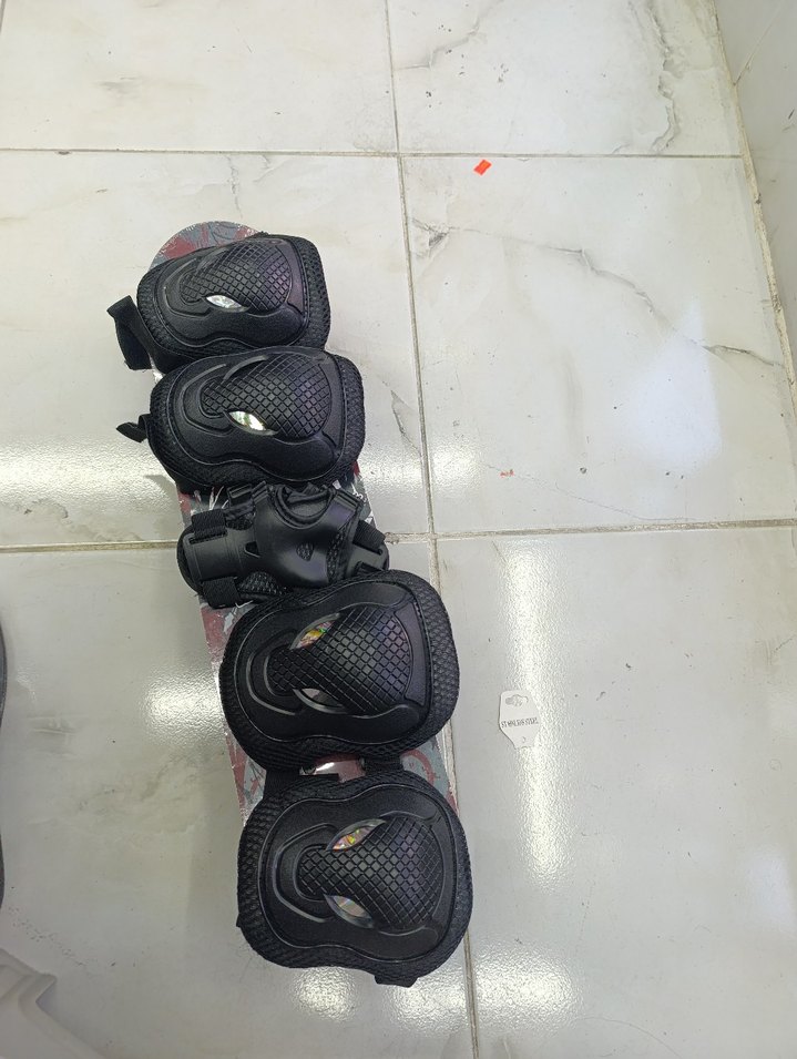 Desenli Gri Kaykay ve Kaykay Çantası - Görsel 2