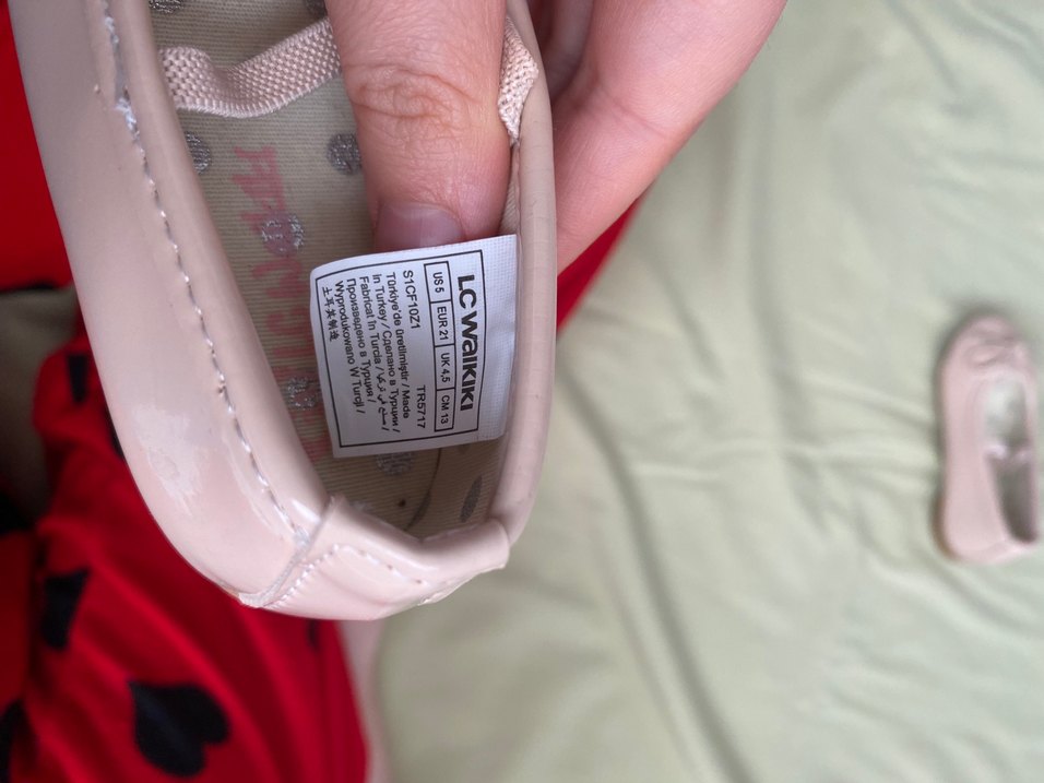 Klasik Pembe Fiyonk Detaylı Kız Babeti - Görsel 2