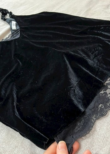 Siyah Süet Askılı V Yaka Midi Atlet - Görsel 5