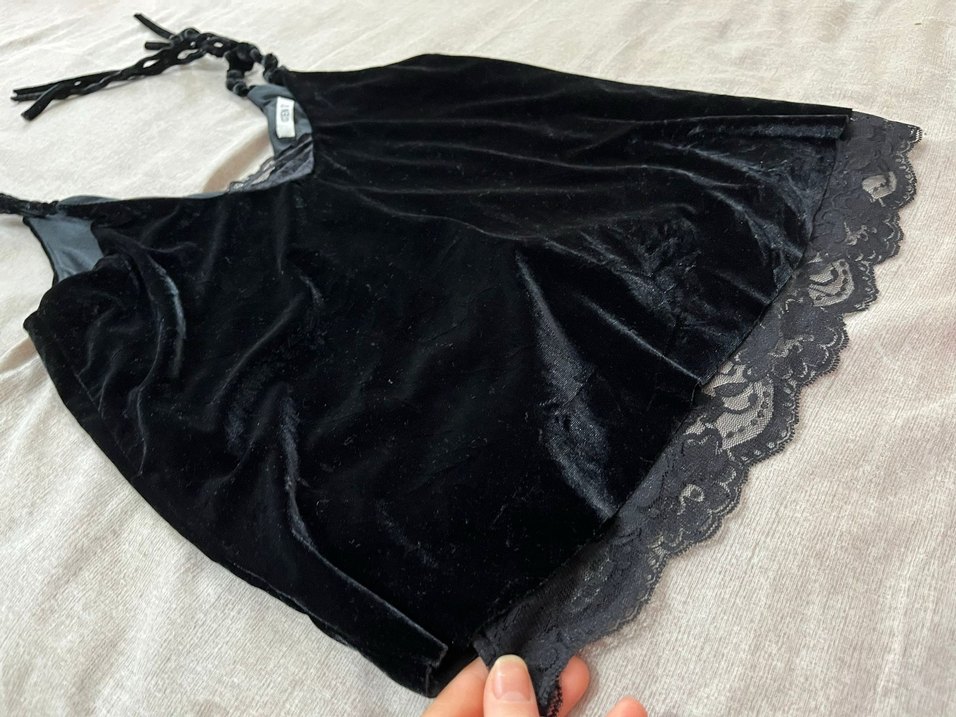 Siyah Süet Askılı V Yaka Midi Atlet - Görsel 5