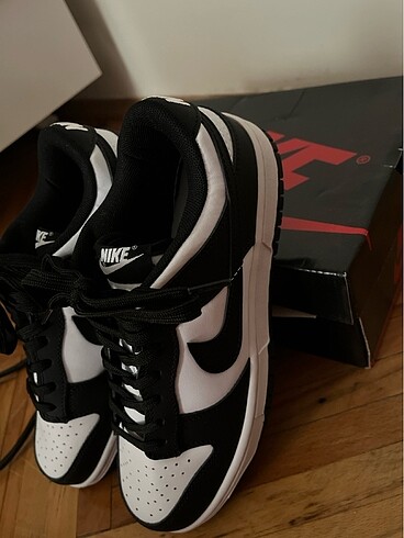 Nike Ayakkabı