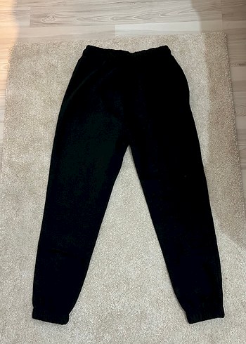 Siyah Baskılı Rahat Kesim Kadın Eşofman - Görsel 4