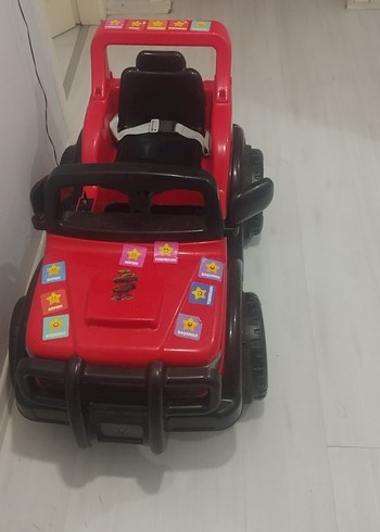Hot Wheels Kırmızı Elektrikli Çocuk Araba