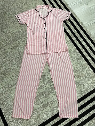 xl Beden pembe Renk Pijama takımı