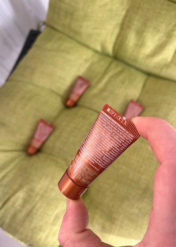 Bronzlaştırıcı ve nemlendirici krem - Görsel 6