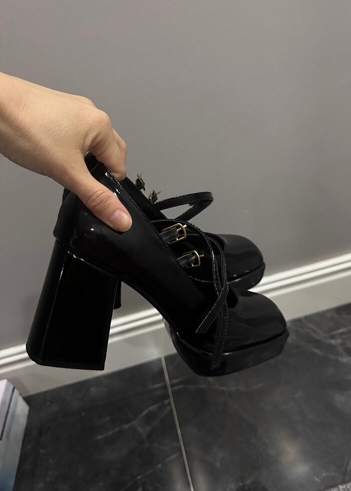 Topuklu Ayakkabı - Görsel 2