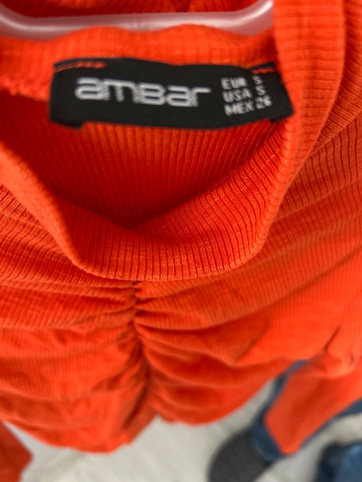 Uzun Kollu Turuncu Pilili Kadın Triko - Görsel 3