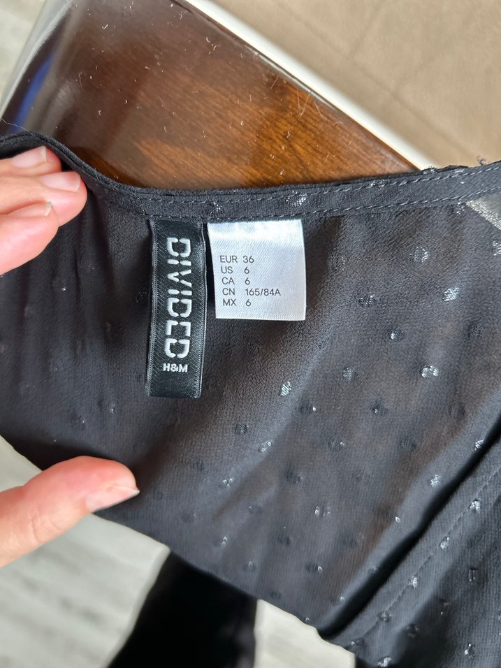 Siyah V Yaka Midi Elbise - Görsel 3