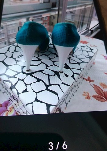 38 Beden Kadın Turkuaz Dolgu Topuklu Yılan Derisi Desenli Babet