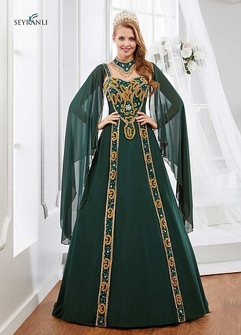 Yeşil kaftan abiye, nişan kostümü