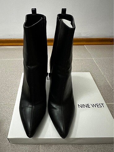 Nine West İnce Topuk Deri Bot