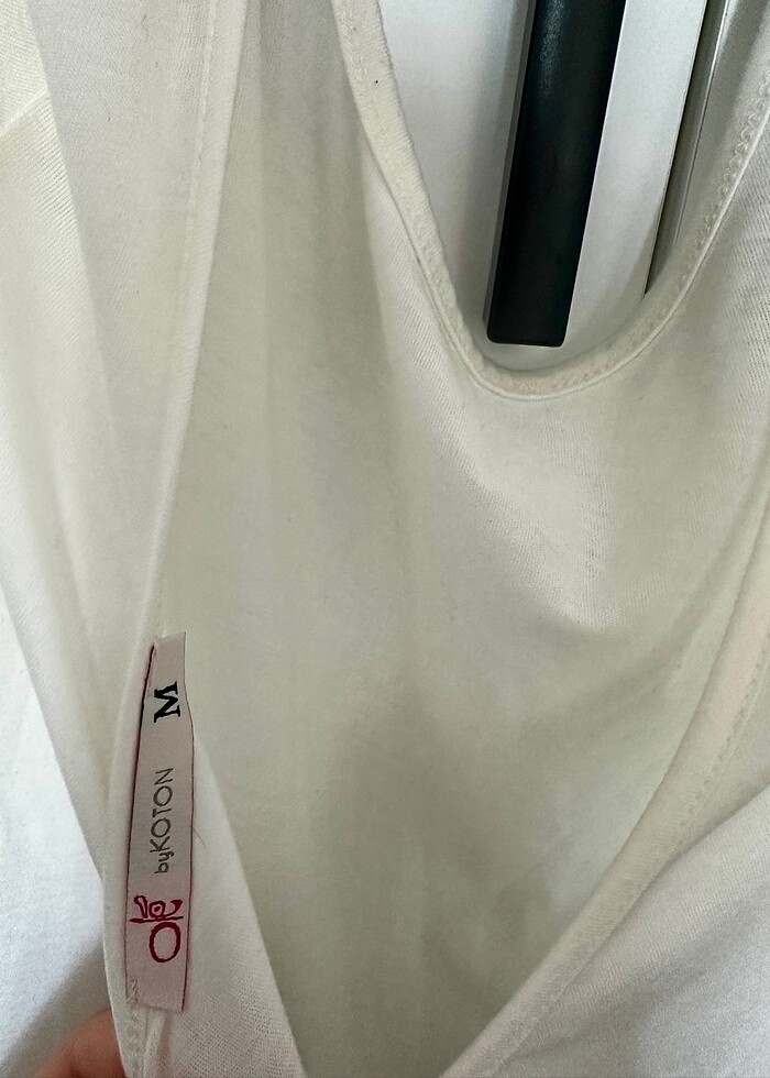 Kadın Beyaz Tişört - Görsel 3