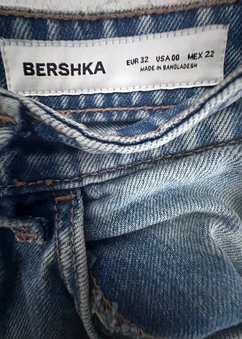Bershka 32