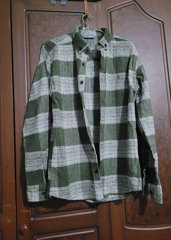 Düğmeli Uzun Kollu Erkek Gömlek - Görsel 7