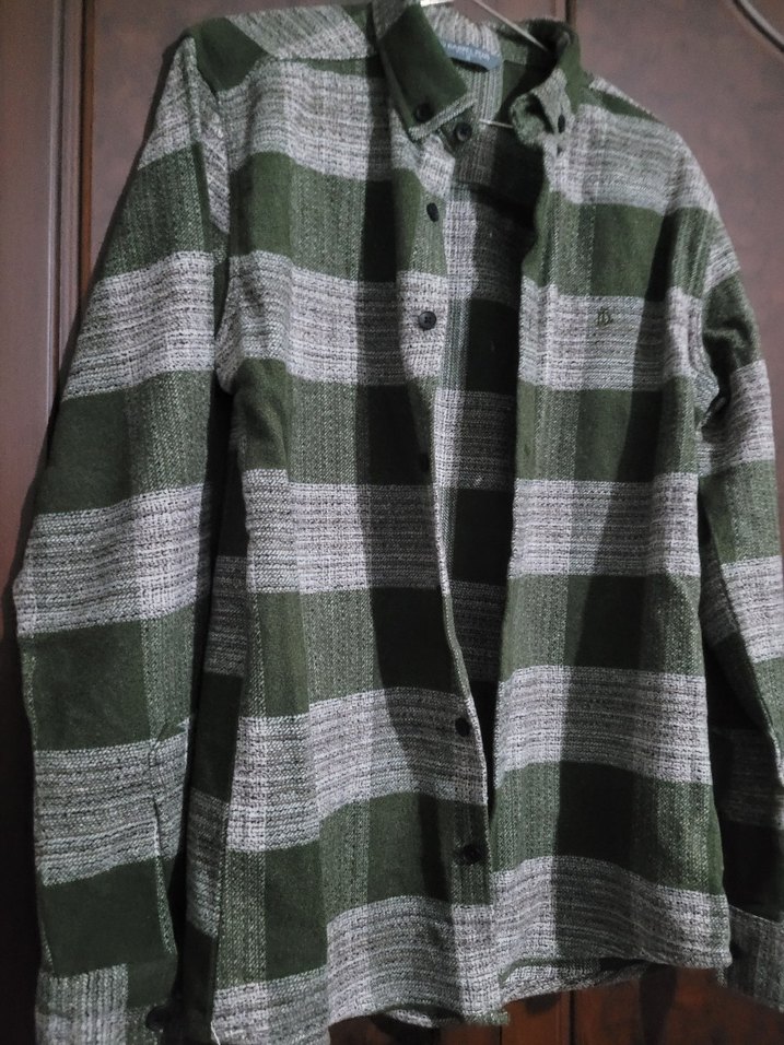 Düğmeli Uzun Kollu Erkek Gömlek - Görsel 4